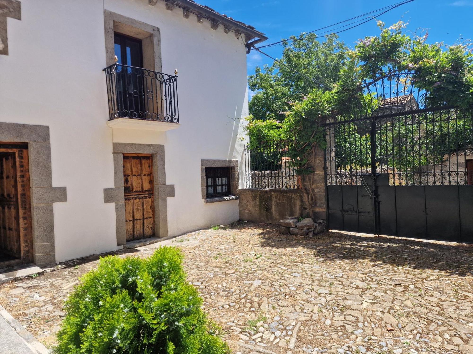 Biescas Apartamento Casa Josito La Cadiera Exteriör bild